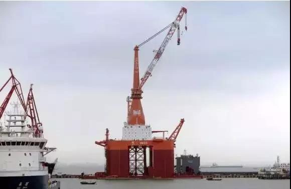 可抗16級臺風(fēng)、服務(wù)10MW海上風(fēng)機！全球首制深潛坐底多功能風(fēng)電工程船交付