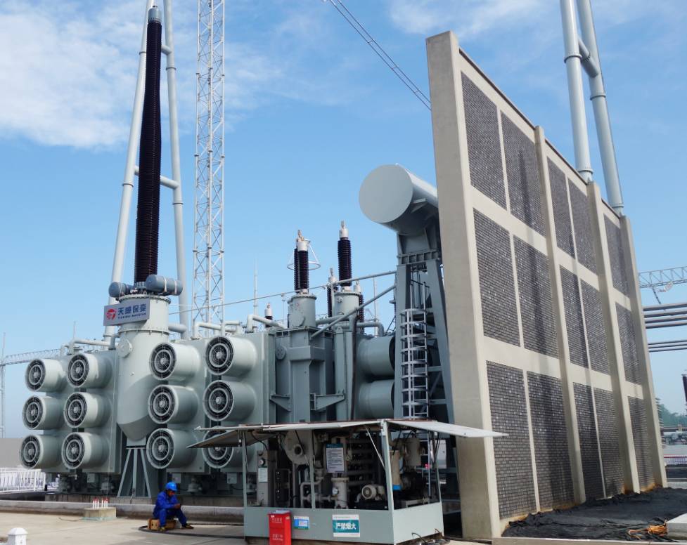 聚焦：特高壓變電站是怎樣建成的？