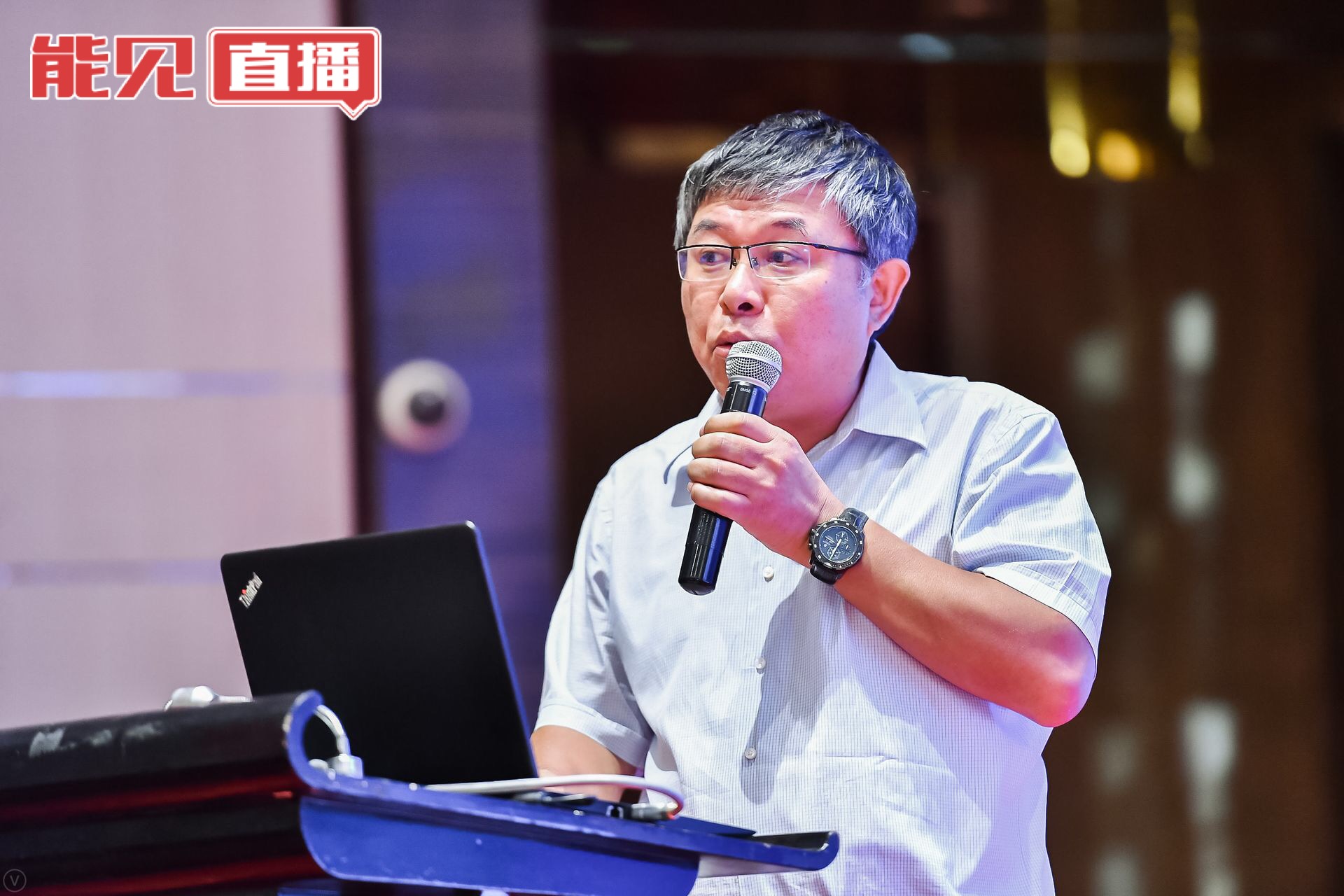 董萬里：風(fēng)電健康發(fā)展 行業(yè)標(biāo)準(zhǔn)、認(rèn)證體系、培訓(xùn)體系、真實(shí)成本一個(gè)不能少